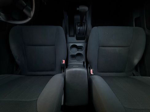 Used 2004 Nissan Frontier XE w/ (PWR) Pwr Pkg image 28