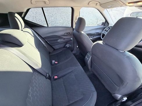 Certified 2024 Nissan Kicks SV image 26