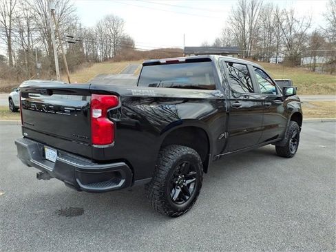 Used 2024 Chevrolet Silverado 1500 Custom Trail Boss w/ Midnight Edition image 4