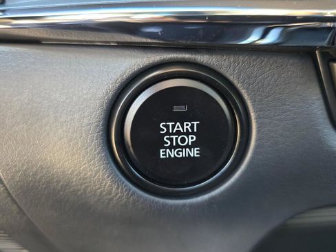 Certified 2025 MAZDA CX-30 AWD 2.5 S w/ Preferred Package image 36