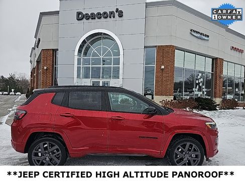 Certified 2024 Jeep Compass Limited w/ High Altitude Package image 1