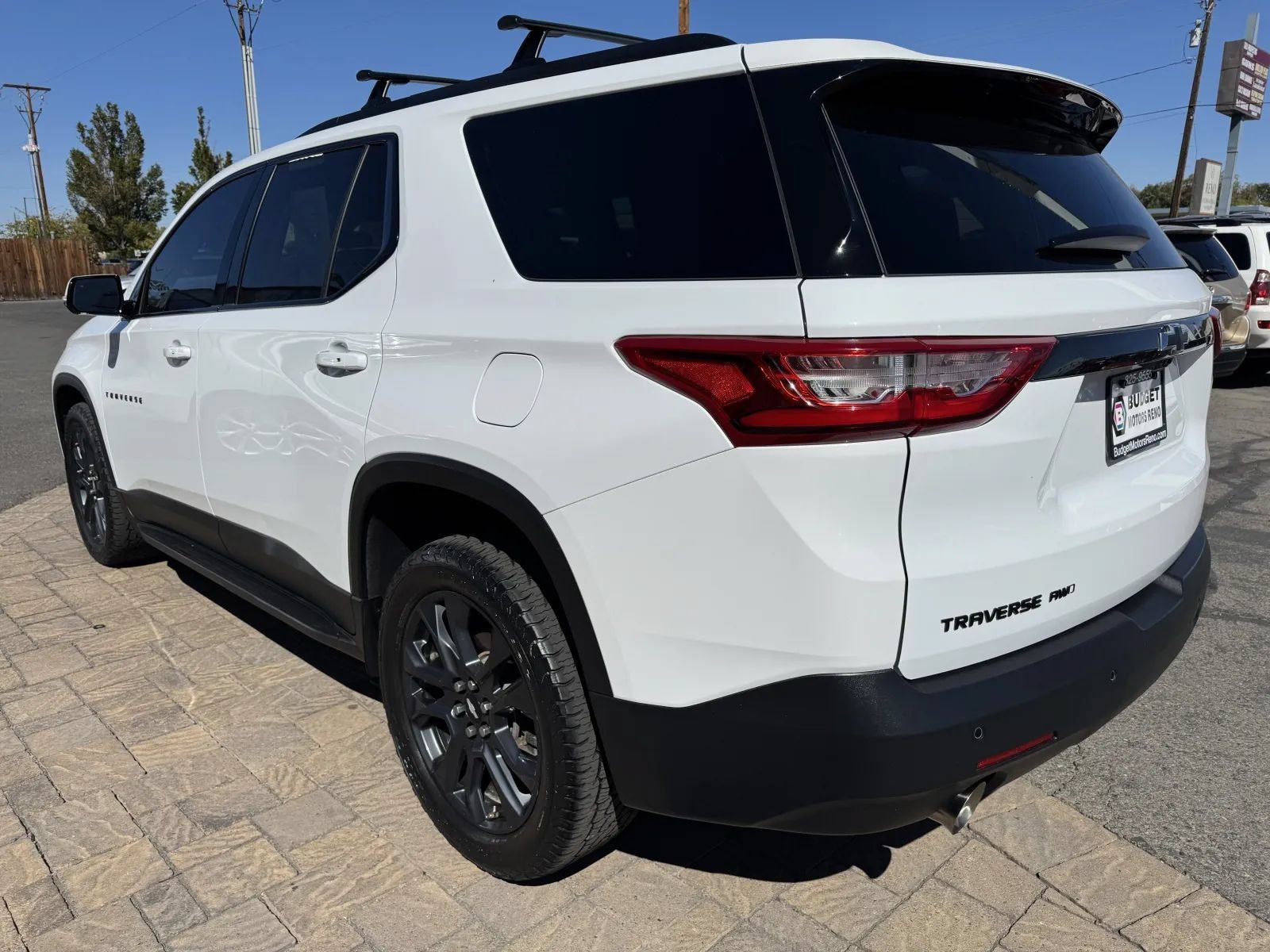 Used 2019 Chevrolet Traverse RS w/ LPO, 'HIT The Road' Package AWD/4WD image 4