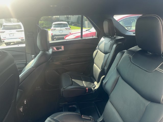 Used 2020 Ford Explorer ST AWD/4WD image 11