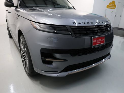 Used 2025 Land Rover Range Rover Sport Dynamic SE AWD/4WD image 57