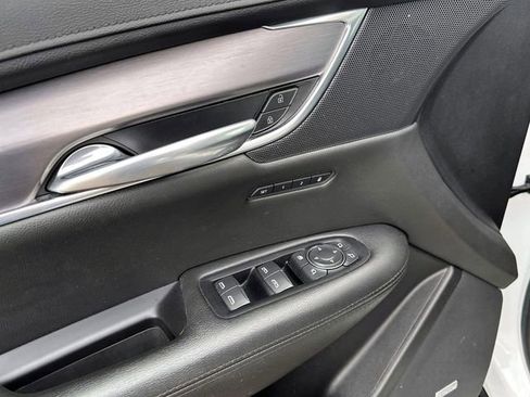 Used 2019 Cadillac XT5 Luxury image 15