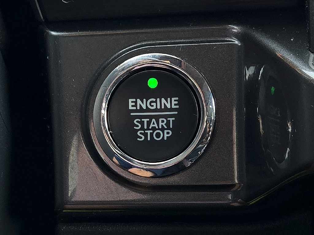 Used 2023 Ford F150 XLT w/ Equipment Group 302A High AWD/4WD image 17
