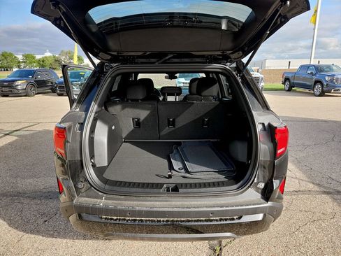 New 2026 GMC Terrain Elevation AWD/4WD image 30