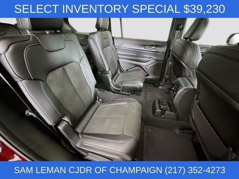 New 2025 Jeep Grand Cherokee L Altitude image 27