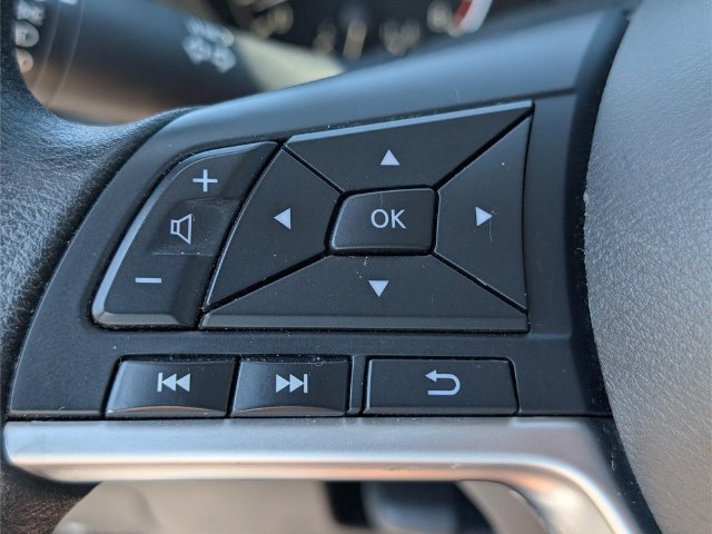 Used 2024 Nissan Altima 2.5 SV FWD image 19
