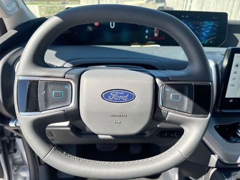 Certified 2025 Ford Expedition Active RWD image 11