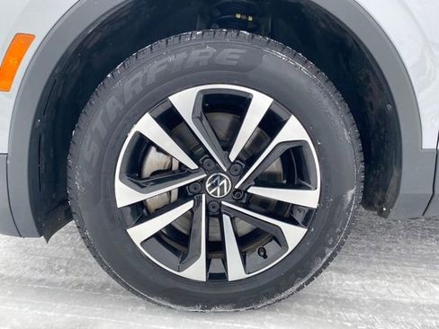 Used 2024 Volkswagen Tiguan S image 20