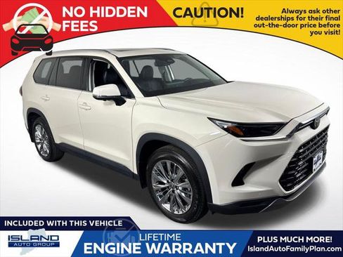 Certified 2024 Toyota Grand Highlander AWD image 1