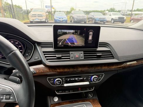 Used 2018 Audi Q5 2.0T Premium Plus AWD/4WD image 28
