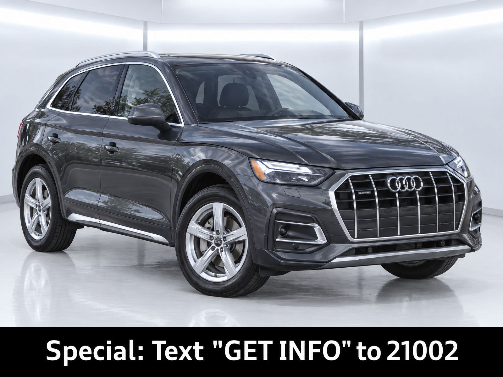 Certified 2023 Audi Q5 2.0T Premium AWD/4WD image 2