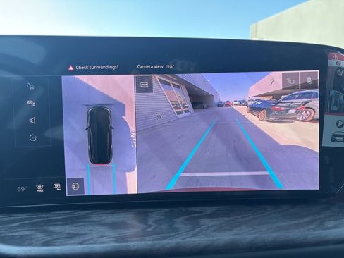 New 2025 Audi Q5 Premium Plus image 24