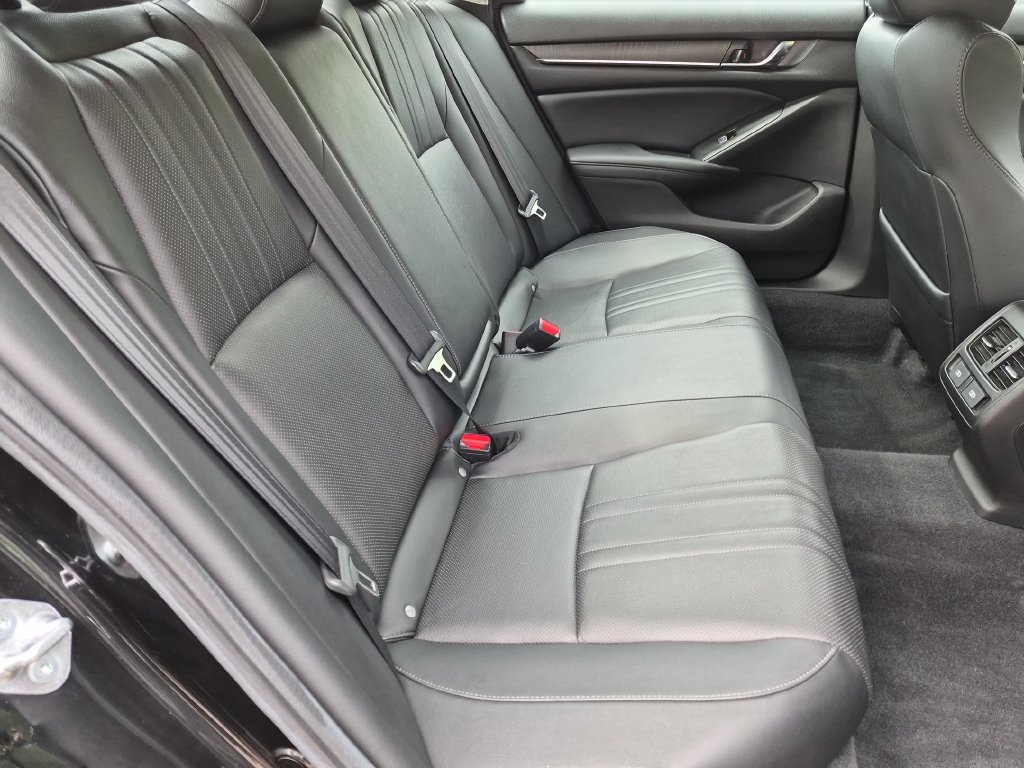 Used 2021 Honda Accord EX-L image 28