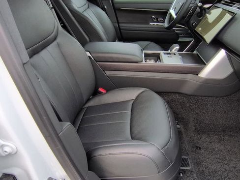 New 2026 Land Rover Range Rover SE image 23