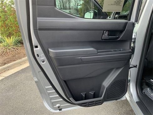 New 2025 Toyota Tacoma SR5 image 15