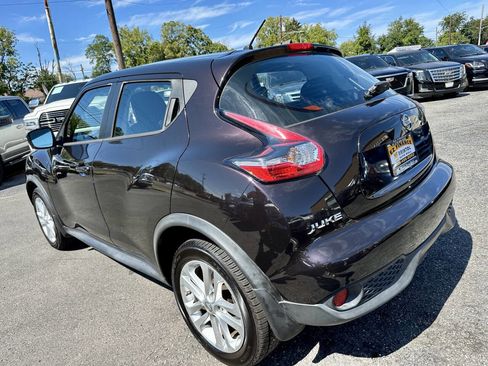 Used 2015 Nissan Juke S image 3