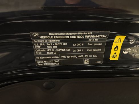 Used 2019 BMW X5 xDrive40i w/ M Sport Package AWD/4WD image 35