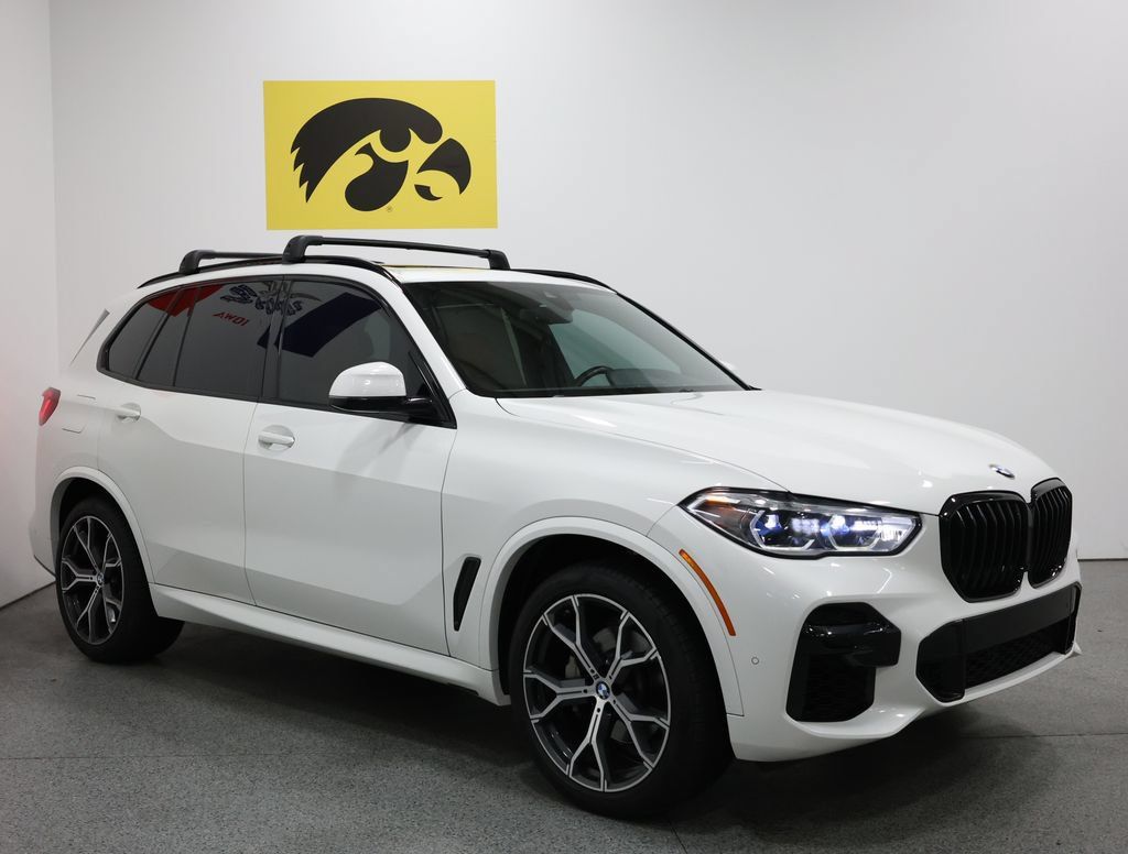 Used 2022 BMW X5 sDrive40i w/ M Sport Package RWD image 6