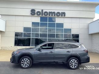 Used 2025 Subaru Outback Premium image 1