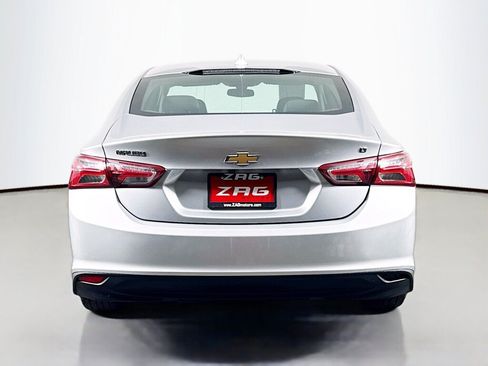 Used 2022 Chevrolet Malibu LT FWD image 4