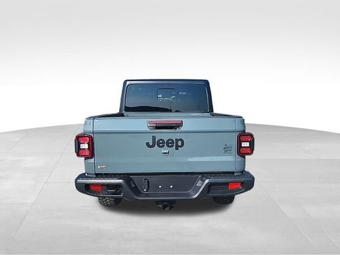New 2026 Jeep Gladiator Willys image 9