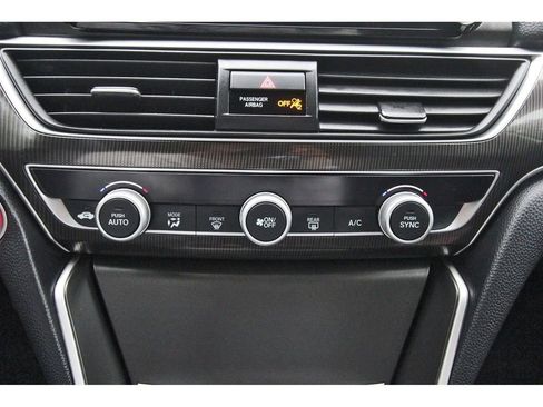 Used 2019 Honda Accord Sport image 26