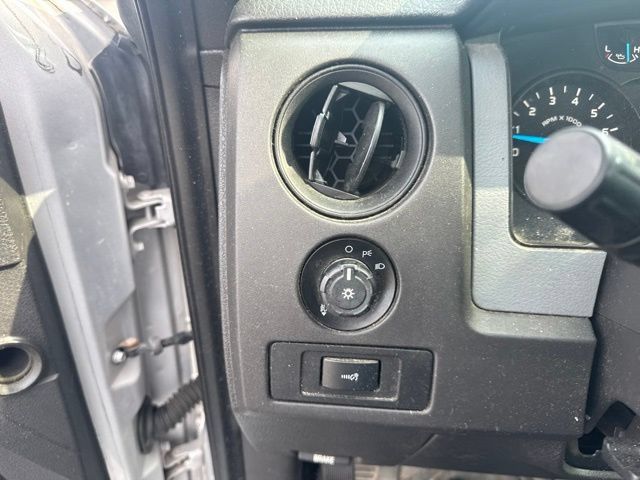 Used 2013 Ford F150 STX w/ Mid Equipment Group AWD/4WD image 29