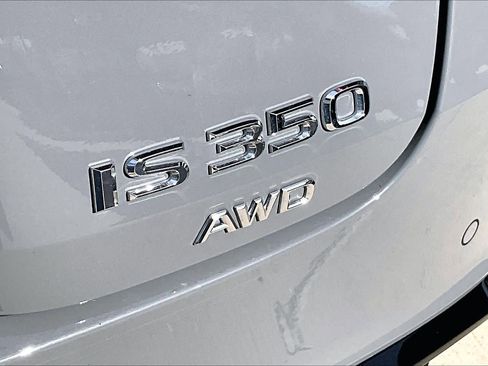 Used 2024 Lexus IS 350 F Sport w/ Navigation Package image 31