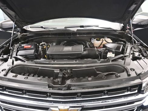 Used 2024 Chevrolet Tahoe LT image 12