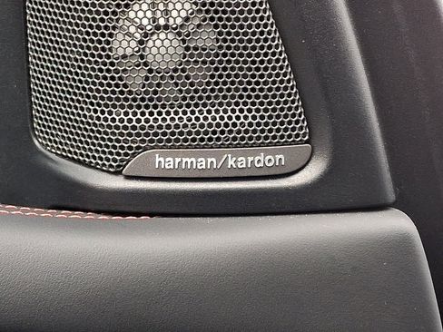 Used 2018 BMW X5 M image 30