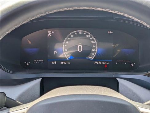 Used 2024 Volkswagen Taos SE image 10