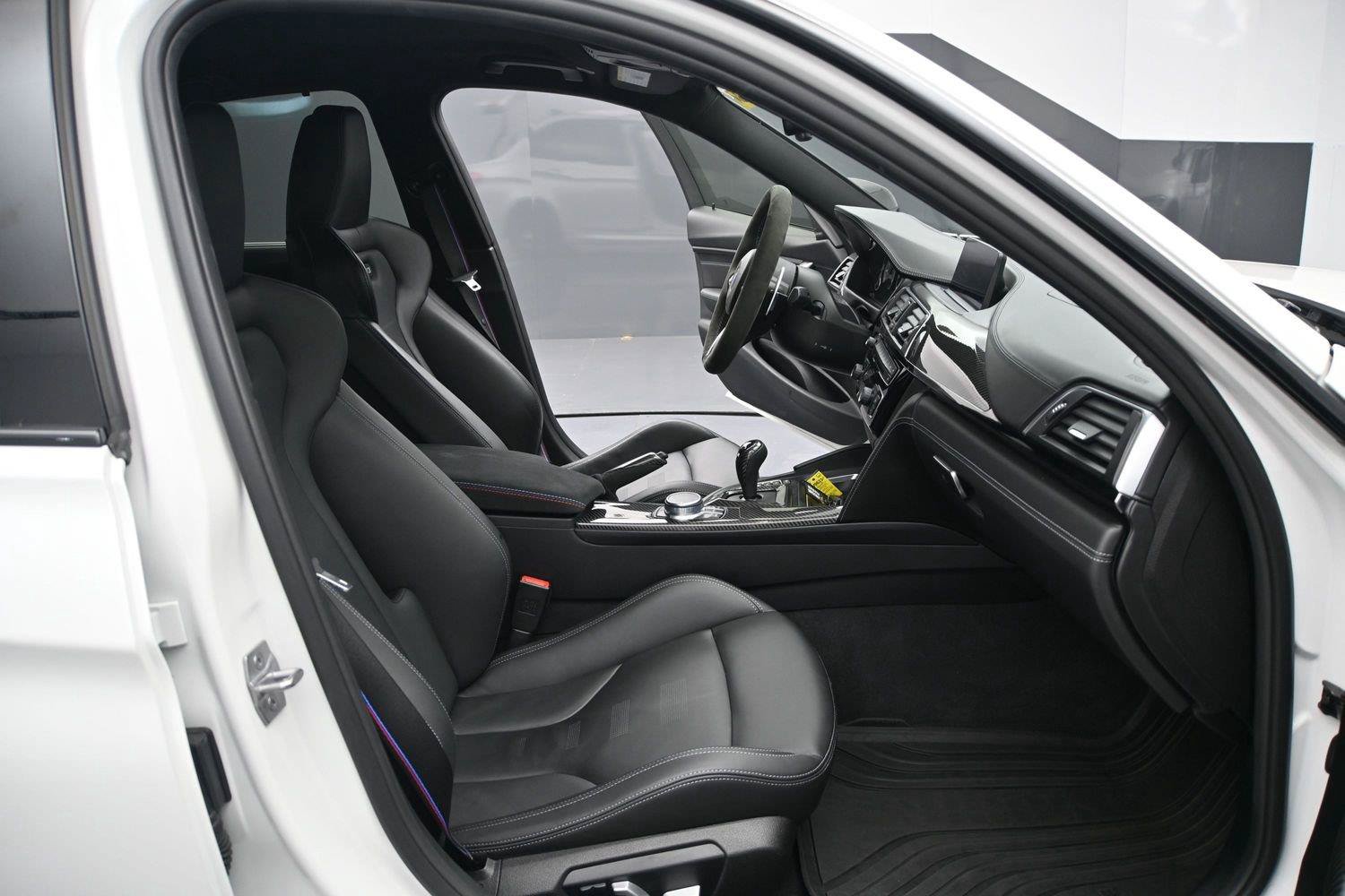 Used 2018 BMW M3 RWD image 20