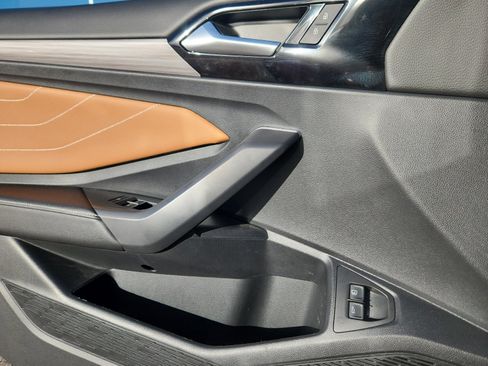 Used 2022 Volkswagen Jetta SEL image 14