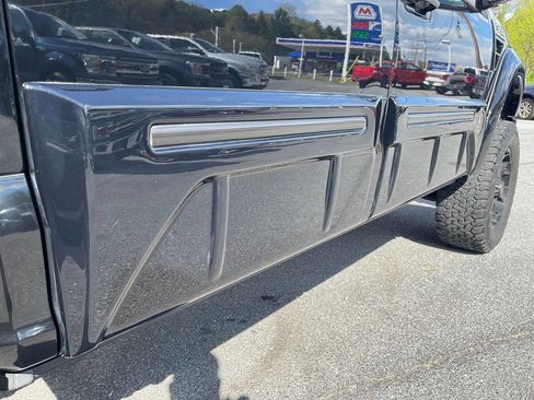 Used 2016 Ford F150 Lariat w/ Equipment Group 502A Luxury AWD/4WD image 15