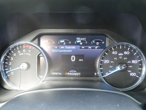 Used 2021 Ford F250 Platinum w/ FX4 Off-Road Package image 24