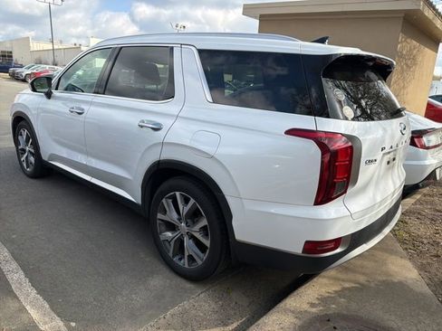 Used 2022 Hyundai Palisade SEL w/ 8P Bench Seat Package image 4