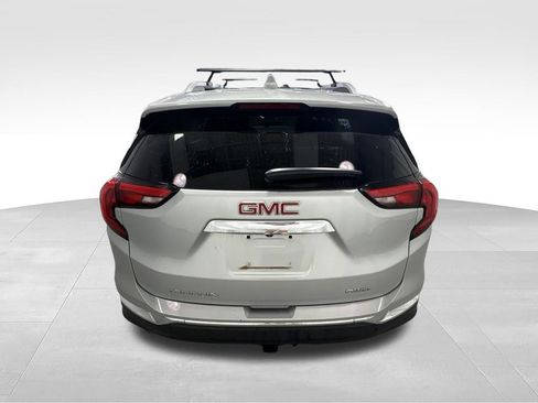 Used 2020 GMC Terrain SLT w/ Preferred Package AWD/4WD image 9