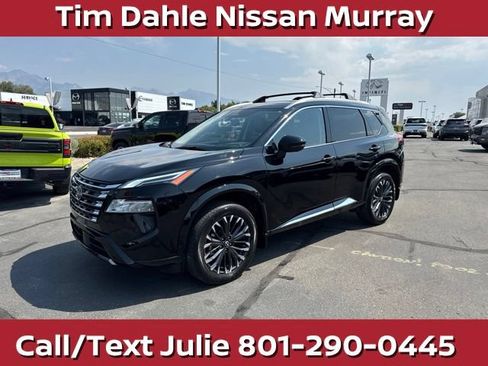 Used 2025 Nissan Rogue Platinum w/ Platinum Premium Package AWD/4WD image 4
