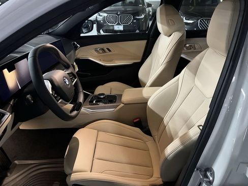 New 2025 BMW 330i xDrive Sedan w/ Convenience Package image 11