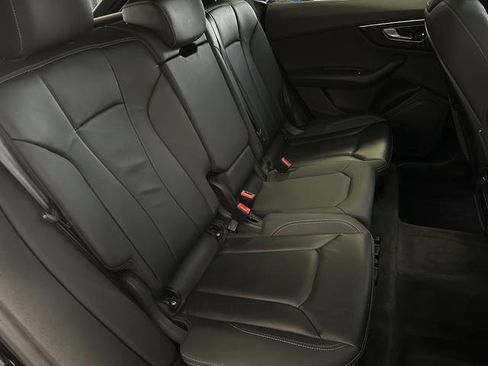Used 2020 Audi Q8 Premium w/ Black Optic Package image 31