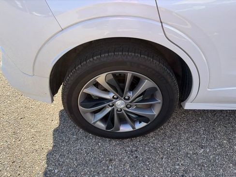 Used 2021 Buick Encore GX Select w/ Sport Touring Package AWD/4WD image 11