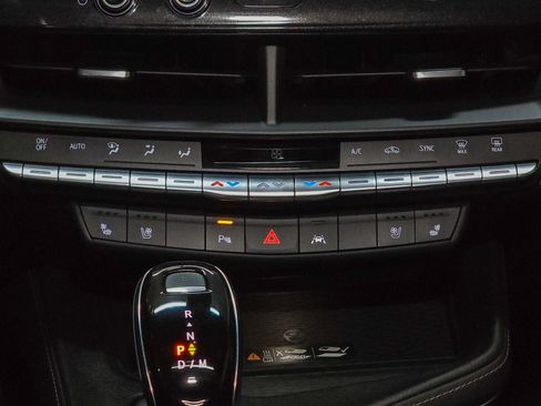 Used 2020 Cadillac CT4 V w/ Climate Package image 36