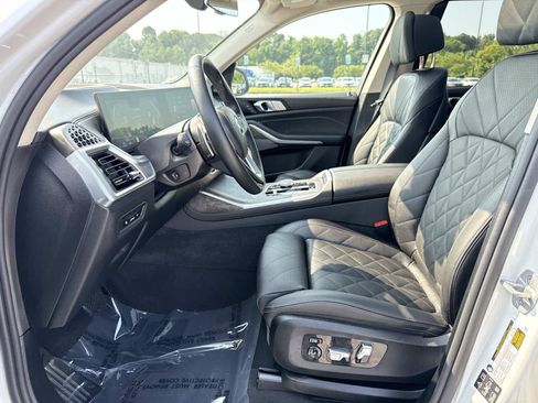 Used 2026 BMW X7 xDrive40i AWD/4WD image 14