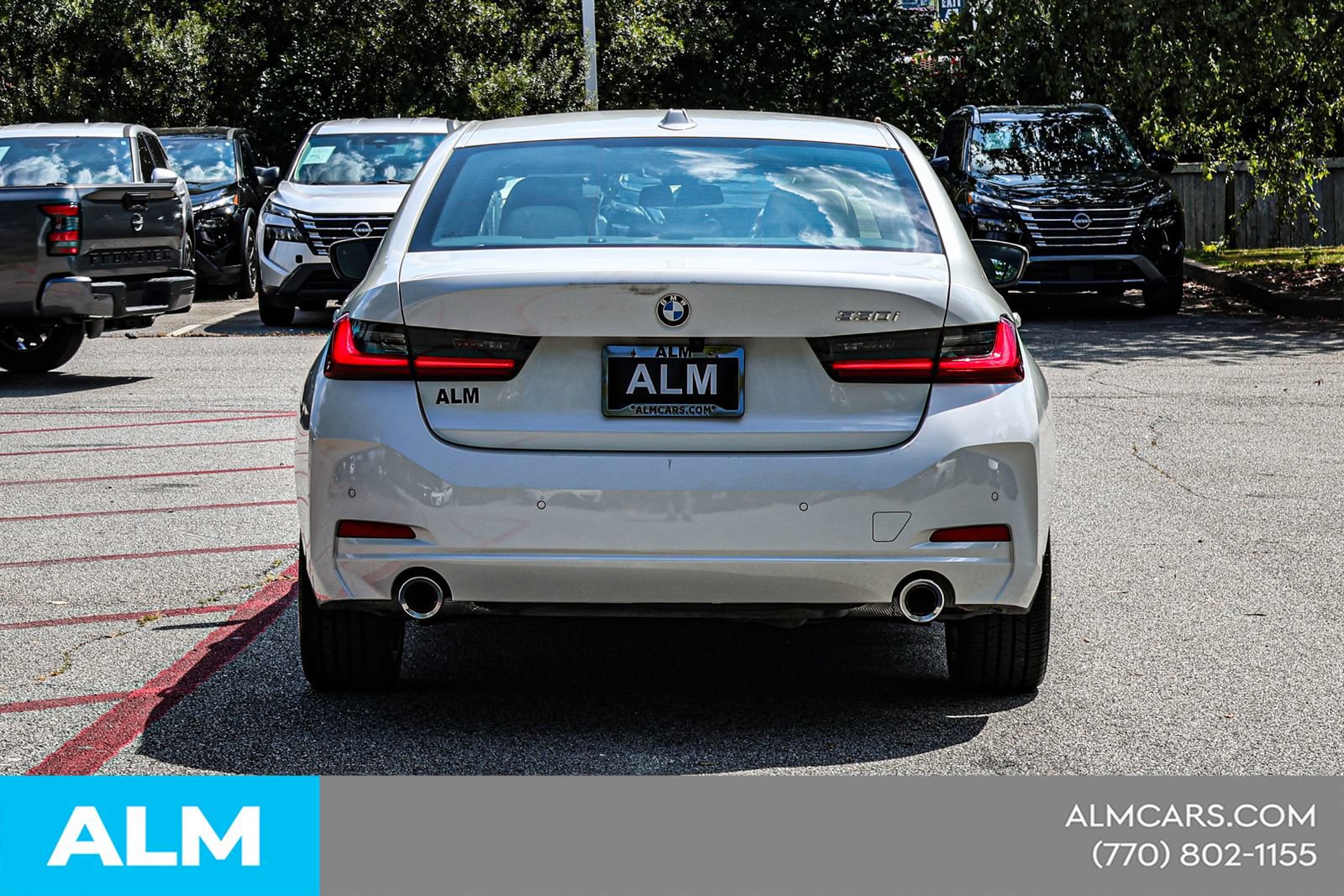 Used 2025 BMW 330i Sedan w/ Convenience Package RWD image 12