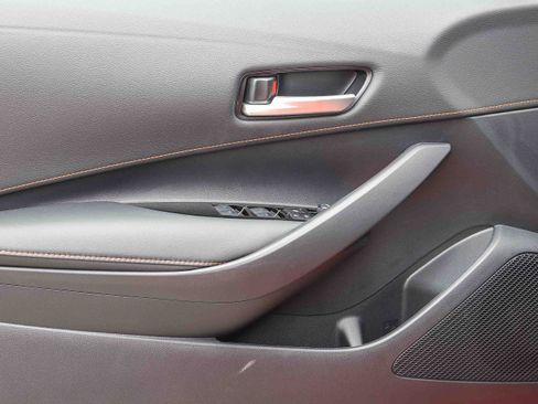 New 2026 Toyota Corolla SE FWD image 25
