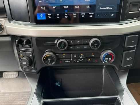 Used 2024 Ford F250 XLT w/ Black Appearance Package AWD/4WD image 10