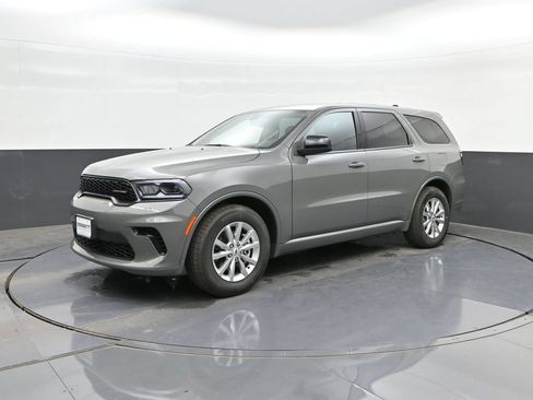 Used 2026 Dodge Durango GT RWD image 1